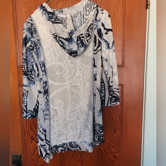 SOLD Cativa jacket - Picture 5 of 7